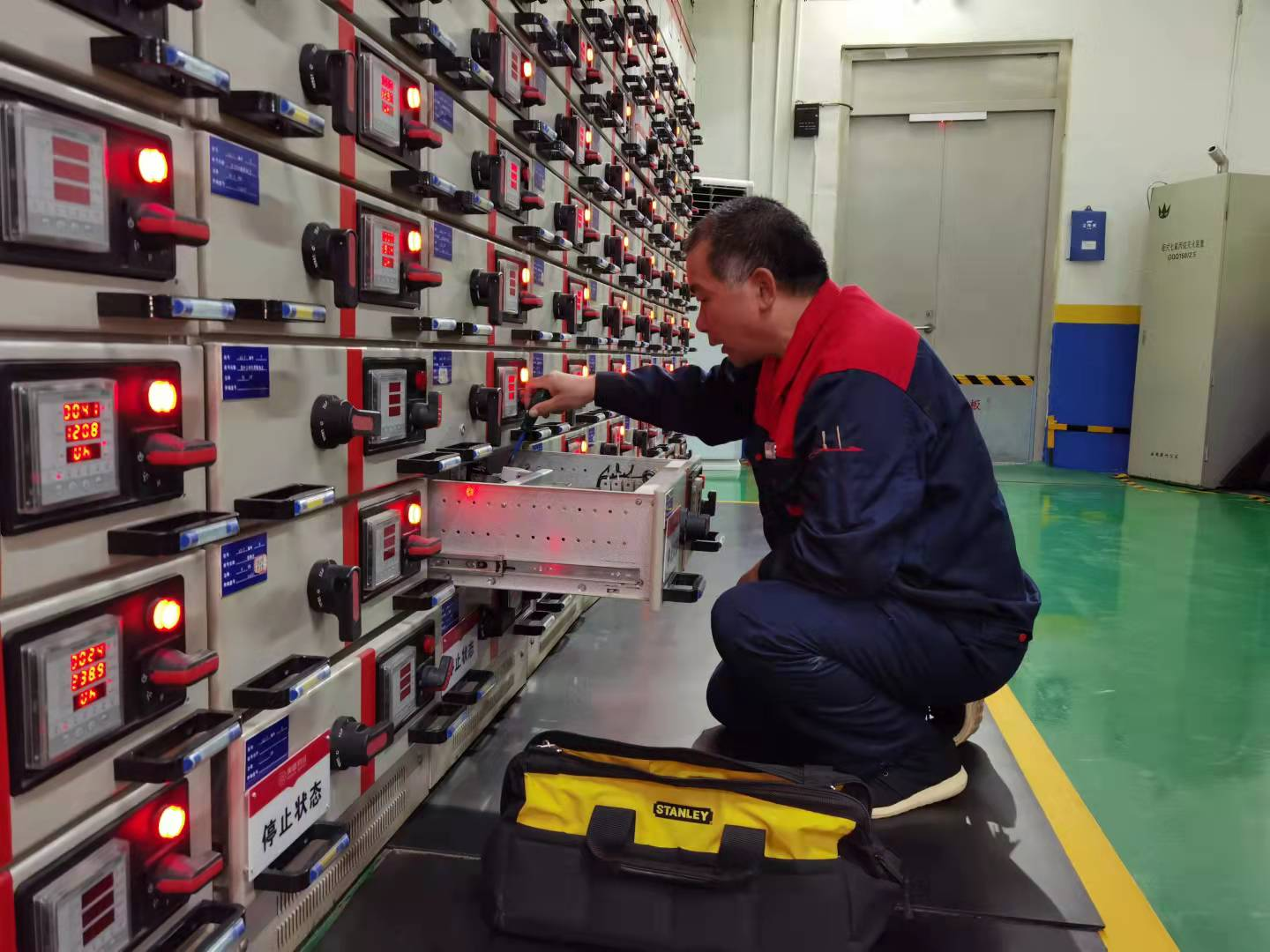 ���ھ�Ʒ���� | ��ʢ�����O�����ա�������Ӌ�� ׌���̲�ס����